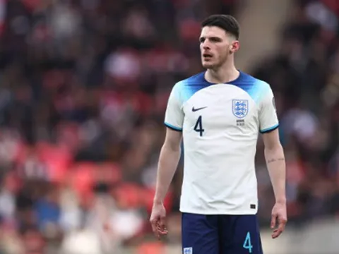 Declan Rice công khai khen ngợi 'ông lớn EPL' trước mặt West Ham