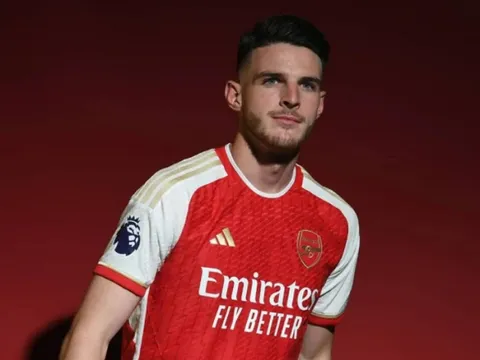 Vừa cập bến Arsenal, Declan Rice đã tìm thấy "cạ cứng"