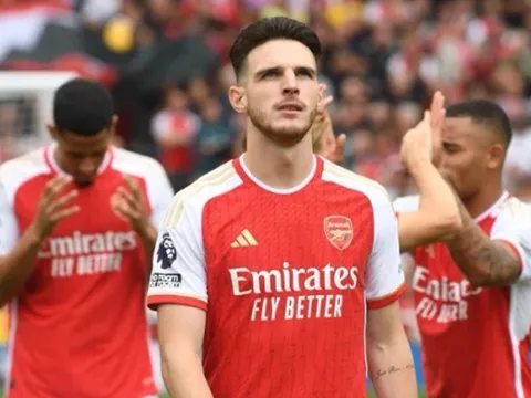 "Arsenal trông giống như một ứng cử viên vô địch"