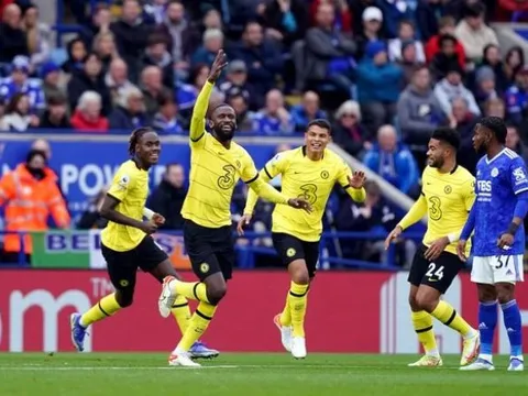 Ferdinand đưa ra lời khuyên cho Chelsea