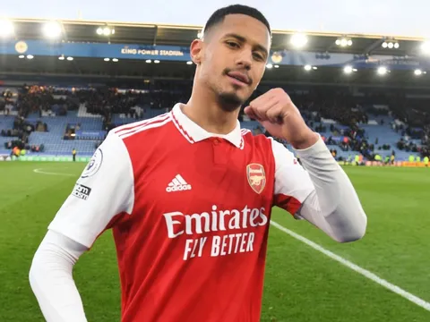 Rõ điều kiện để Saliba gắn bó lâu dài với Pháo thủ