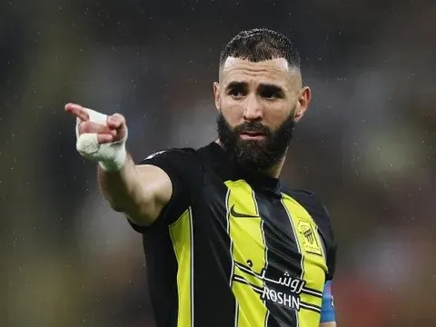 Rõ khả năng Chelsea chiêu mộ Benzema