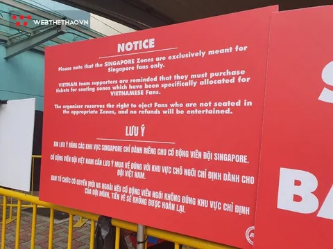 Rõ lý do CĐV Việt Nam có vé vẫn không được vào sân tại Singapore