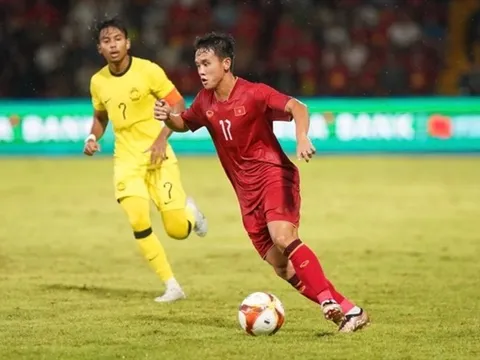 Rõ lý do trò cưng Troussier bị loại ở U23 Việt Nam dù khỏi chấn thương