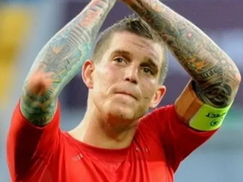 Rodgers gây sốc đẩy đi 6 sao Liverpool rồi tránh né?