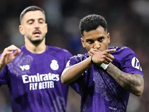 Rodrygo lập cú đúp, Real hơn Barca 8 điểm