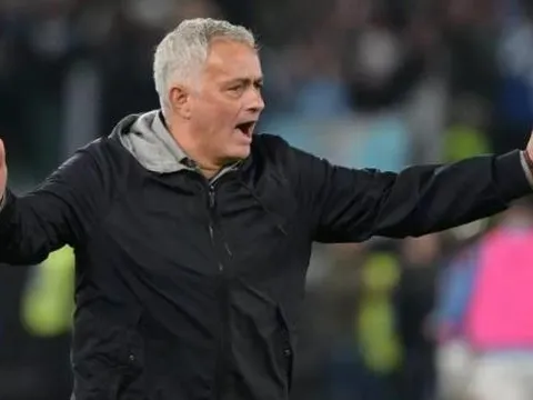 Rời Roma, Mourinho chọn xong bến đỗ Premier League