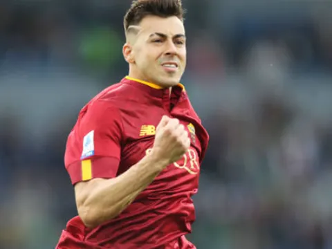 Rượt đuổi tỷ số, Roma của Mourinho có trận hòa nghẹt thở