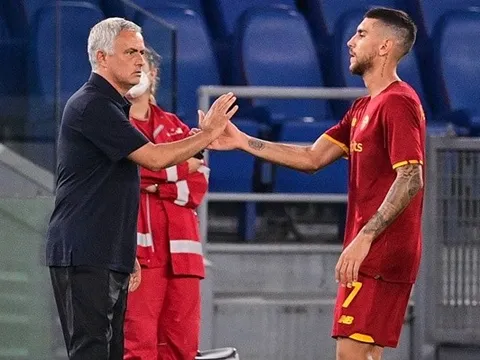 Roma chiều lòng Mourinho, giữ chân Pellegrini thành công