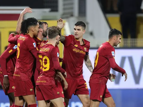 Roma thắng dễ, Juve hòa kịch tính 3-3
