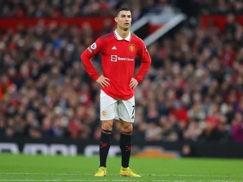 Kompany: M.U và Ronaldo đều thua, chỉ Ten Hag thắng
