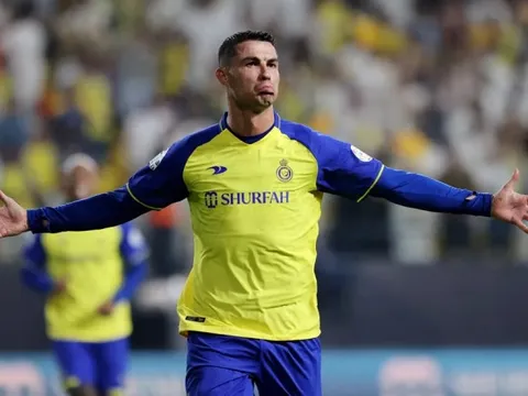 Ronaldo bị gạch tên khỏi đội hình tiêu biểu Saudi Pro League