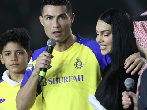 Ronaldo có được sống cùng bạn gái ở Saudi Arabia?