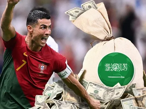 Bến đỗ mới sắp công bố Ronaldo, lộ thời điểm đá trận ra mắt