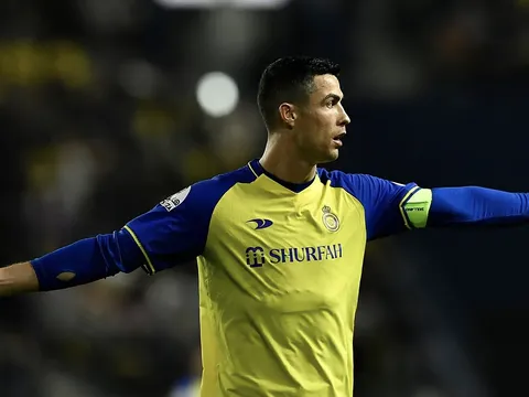 Ronaldo đổi kế hoạch, giải nghệ sau ngày hội lớn nhất hành tinh