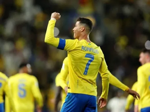 Ronaldo đưa Al-Nassr vào tứ kết AFC Champions League
