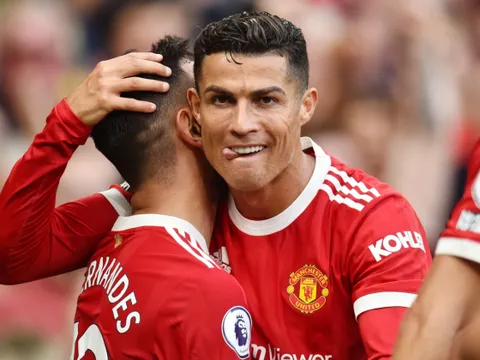 "Ronaldo, đừng ghi bàn vào lưới Juventus!"