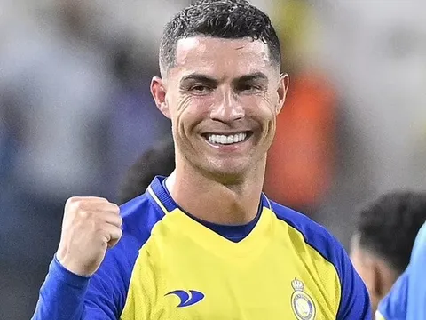 Ronaldo giúp Al-Nassr ký hợp đồng với gã khổng lồ
