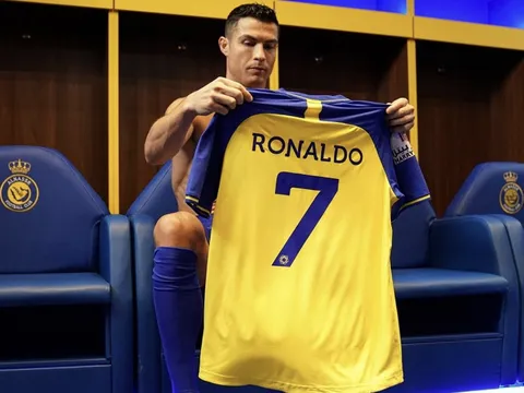 Ronaldo không thể cưỡng lại sức hút từ Saudi Arabia