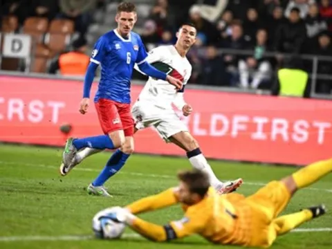 Ronaldo lướt đi như gió, Bồ Đào Nha giành thắng lợi thứ 9