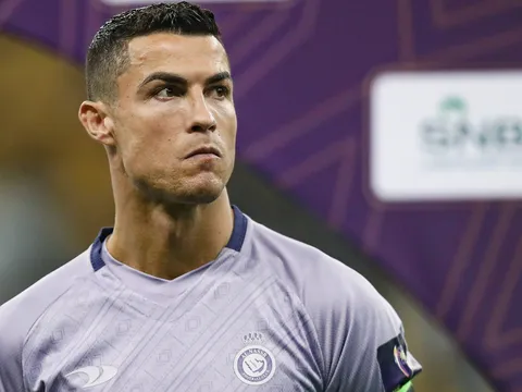 Ronaldo: Nhà giàu không hạnh phúc ở Saudi Arabia