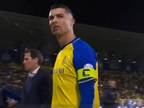 Ronaldo nổi giận với sai lầm trọng tài Saudi Arabia