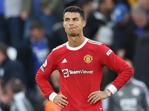 "Tôi ngạc nhiên với số người đồng ý Arsenal nên ký Ronaldo"