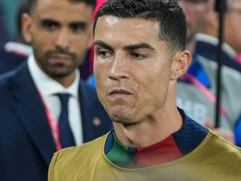 Ronaldo tiếp tục bị rớt giá trên thị trường chuyển nhượng