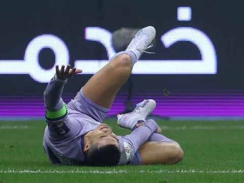 Ronaldo tiếp tục gặp khó ở Al Nassr