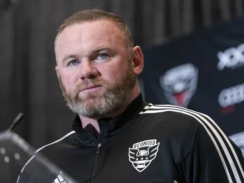 Rooney ẩn ý về khả năng đến Everton thay Lampard