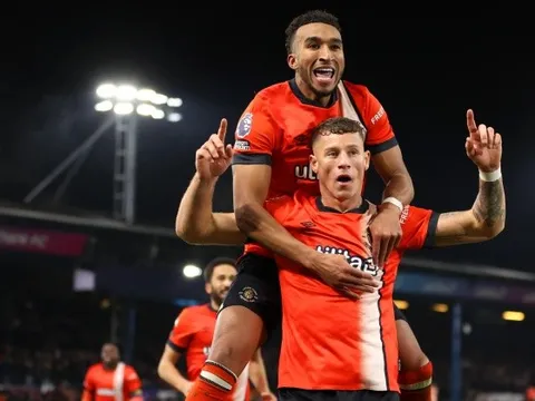 Ross Barkley tái sinh mang lại hy vọng cho Luton