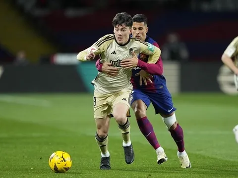 “Hàng thải” Manchester United được khen hết lời