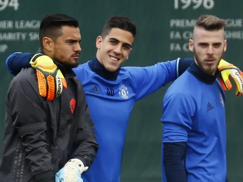 "Thủ môn xuất sắc nhất thế hệ mới" của Mourinho sắp trở lại Anh