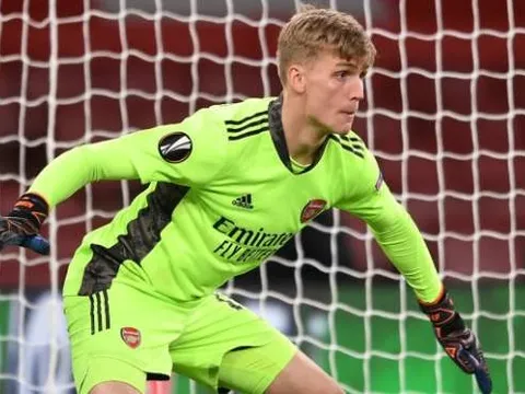 Arsenal rao bán thủ môn để kiếm lời