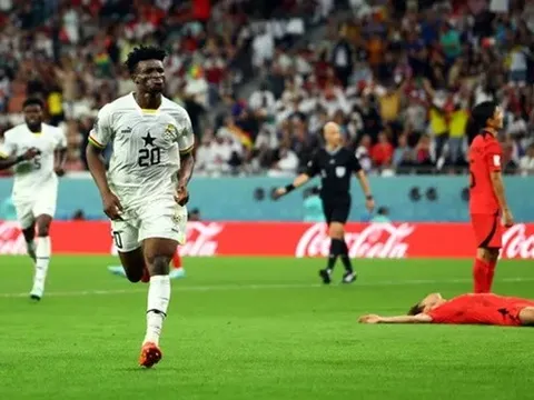 Rượt đuổi nghẹt thở, Hàn Quốc rơi vào thế khó sau trận cầu 5 bàn