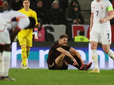 Thua Bỉ, HLV tuyển Đức thừa nhận sự thật