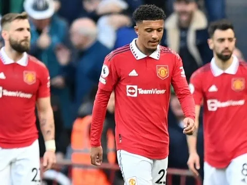 Ten Hag: "Bạn mạo hiểm mọi thứ"