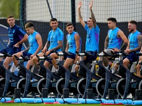 Văn Trường: 'Điều đặc biệt của HLV Troussier là cá tính'