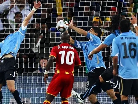Nỗi hận 'bàn tay Suarez' của Ghana chưa nguôi