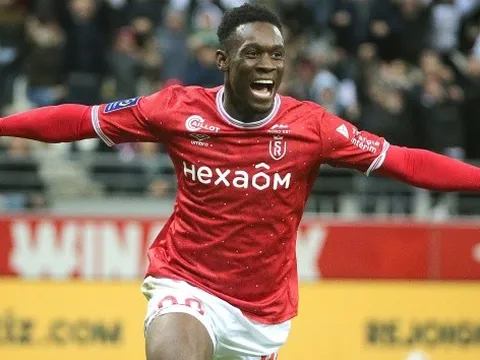 Arteta ra tay, 5 cầu thủ rời Arsenal: Bản HĐ kỷ lục; Mất trắng siêu dự bị