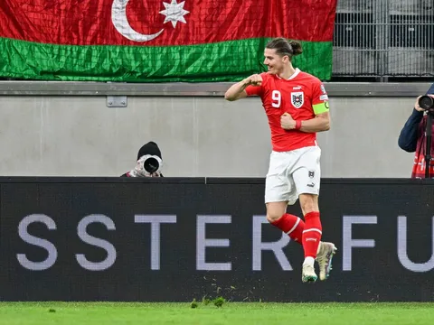 Man Utd đón cú sốc Marcel Sabitzer