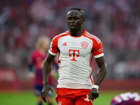 Sadio Mane sắp bị Bayern tống khứ