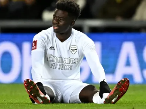 Arteta cập nhật tình trạng của Saka