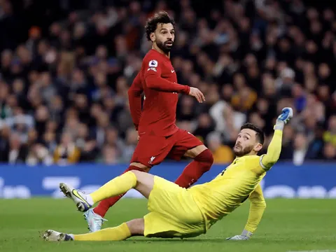 Klopp: "Một trong những tiền đạo hay nhất thế giới"
