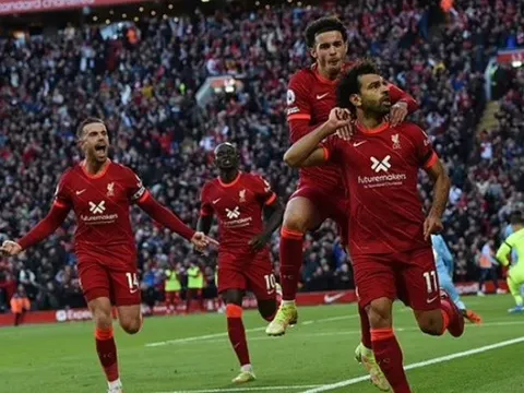 Salah bùng nổ nhưng liệu có thể sánh ngang các tiền đạo đẳng cấp khác?