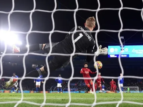 Salah sút hỏng pen, Klopp lập tức lên tiếng