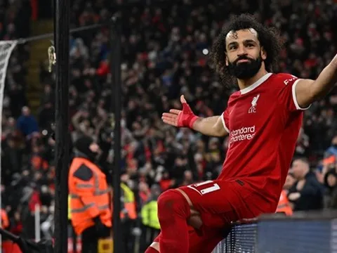 Mohamed Salah càng hay, Liverpool càng có lý do để lo lắng