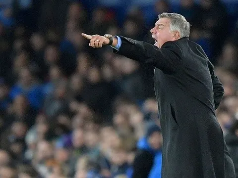 NÓNG! Sam Allardyce trở lại EPL, "trục vớt" Leeds