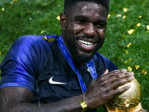 Nhà vô địch World Cup chuẩn bị giải nghệ ở tuổi 30