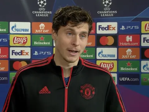 Sancho mở tài khoản ở Man Utd, Lindelof đã nói gì?